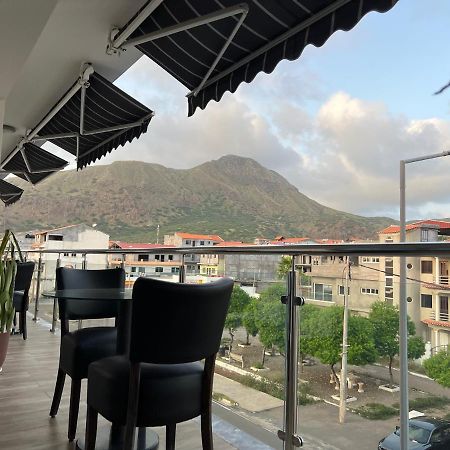 Residencial Santo Amaro Hotell Tarrafal  Eksteriør bilde