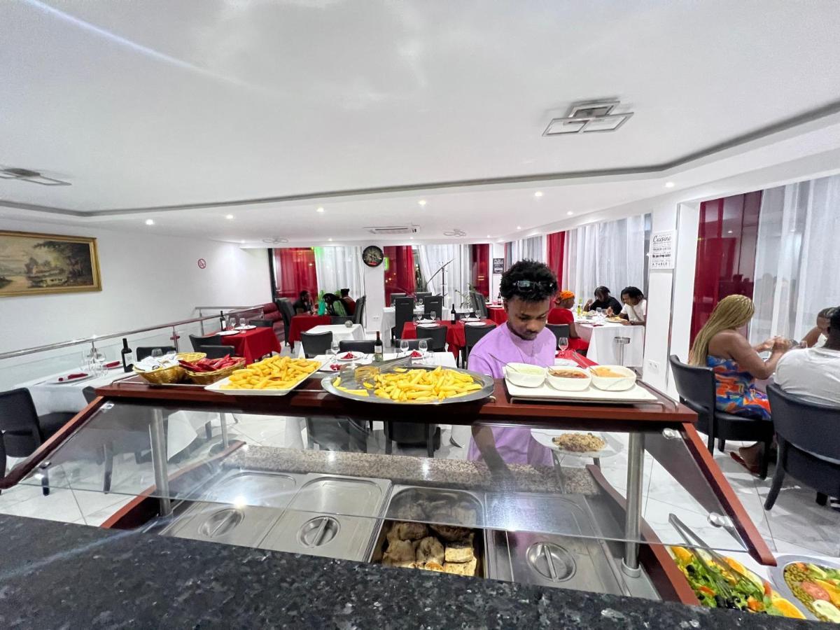 Residencial Santo Amaro Hotell Tarrafal  Eksteriør bilde