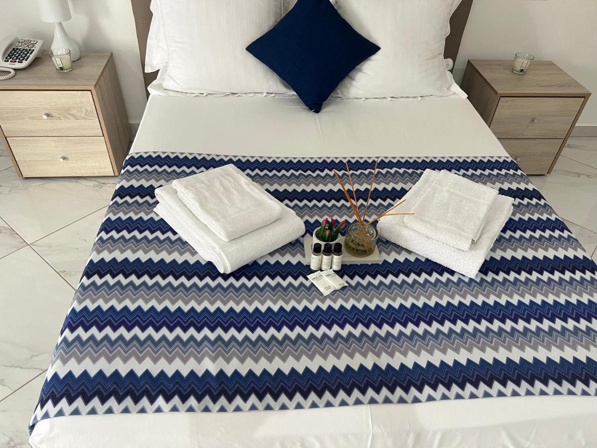 Residencial Santo Amaro Hotell Tarrafal  Eksteriør bilde