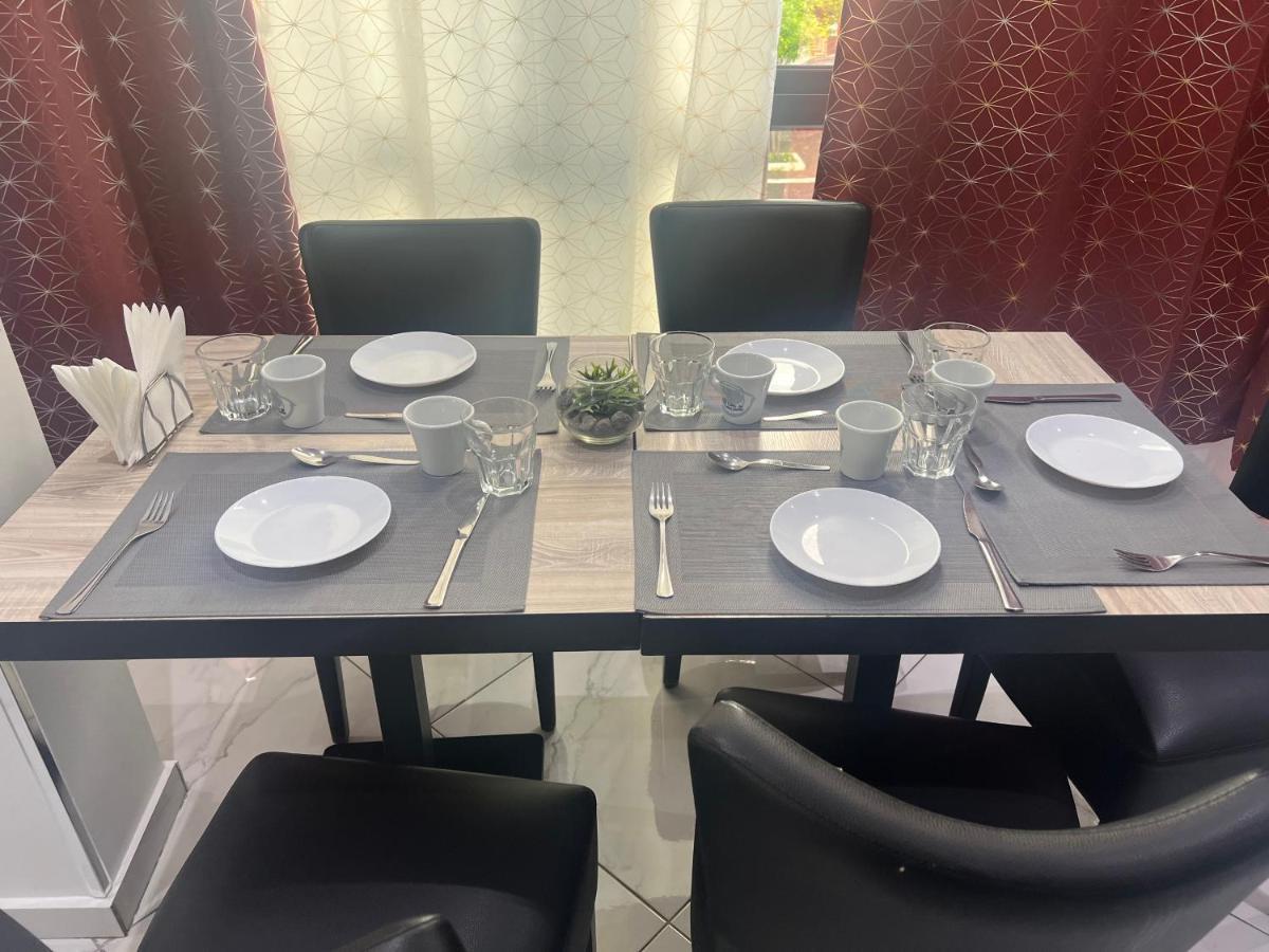 Residencial Santo Amaro Hotell Tarrafal  Eksteriør bilde